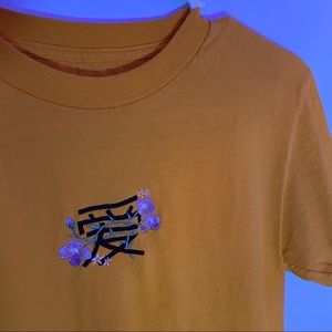 Urban outfitters tee